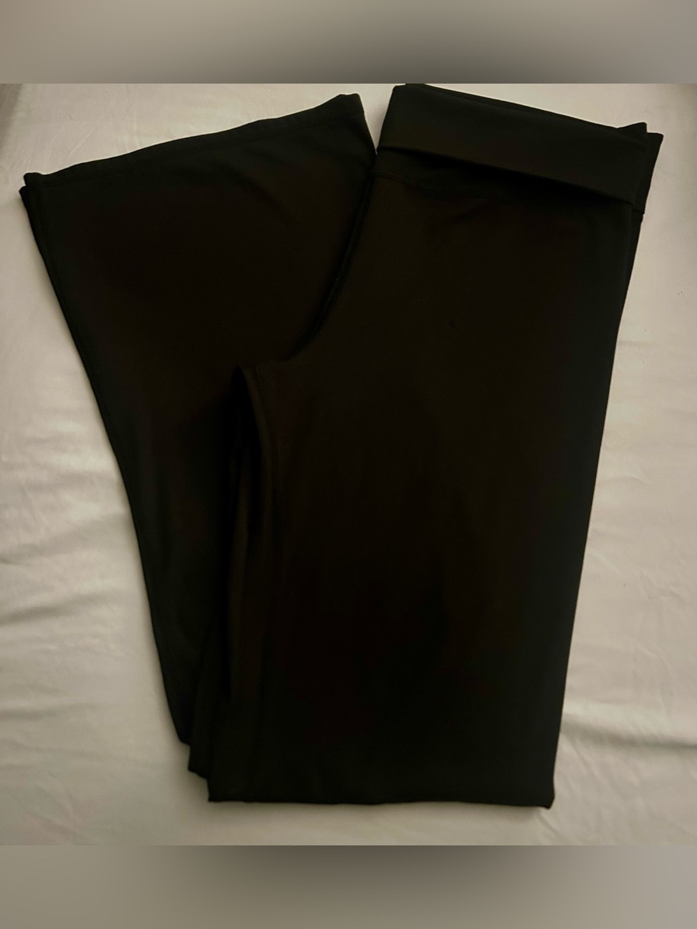 PAC 1980 PAC WHISPER Active Fold-Over Waistband Flare Yoga Pants – Size L - Picture 4 of 4